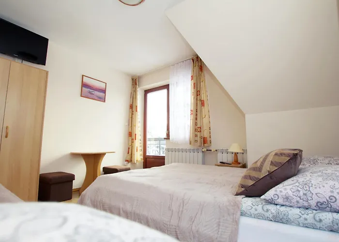 Budzowa 2b Affittacamere 3*